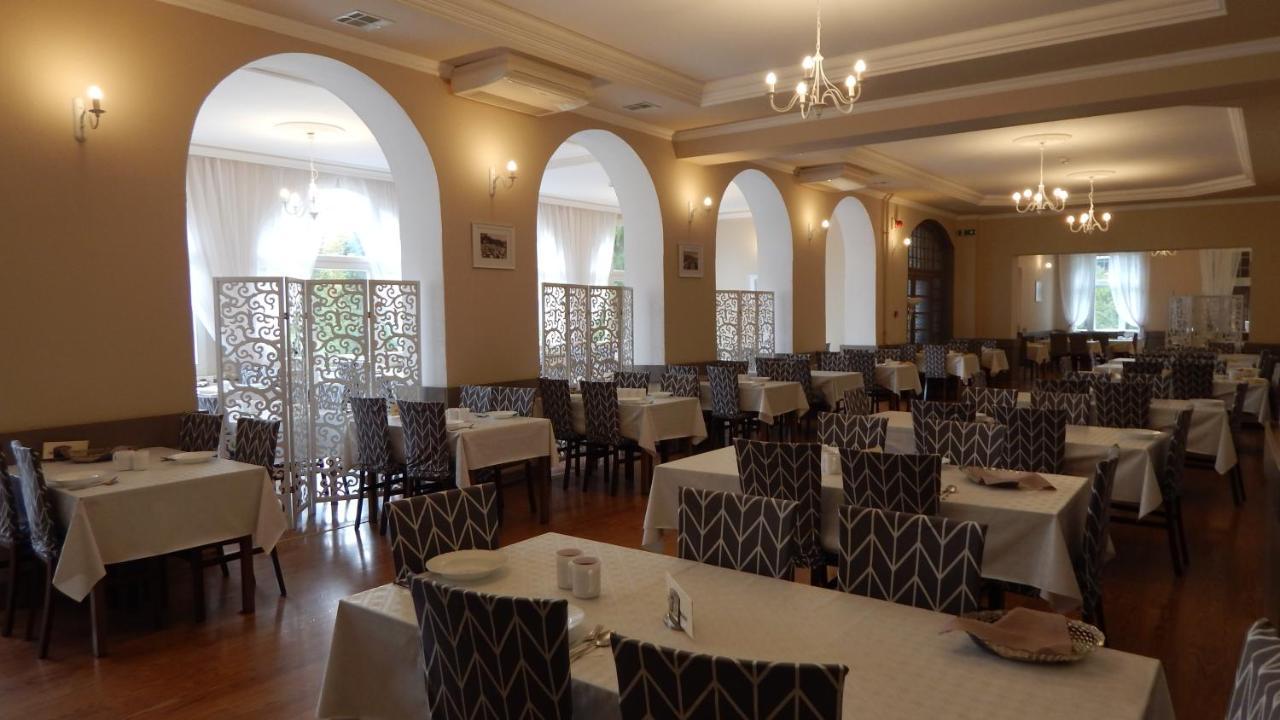Dom Zdrojowy Hotell Świeradów-Zdrój Eksteriør bilde