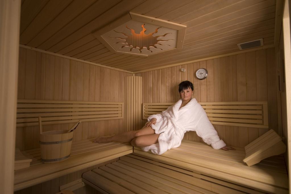 Dom Zdrojowy Hotell Świeradów-Zdrój Eksteriør bilde